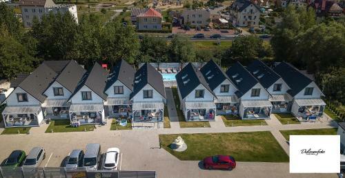 Lodge Domki Wakacyjne Wybrze?e