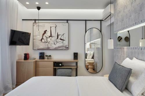 Mykonos Kosmoplaz Beach Resort Hotel