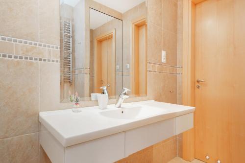 Apartments Warsaw Wilanowska By Renters