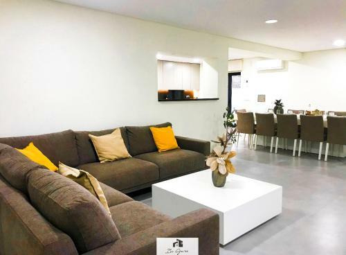 S Residence - T5