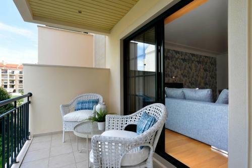 Gorgeous Beach Apartment 6pax - Checkinhome