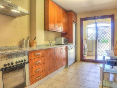 Cavacos Apartment Sleeps 6 With Pool Air Con And Wifi