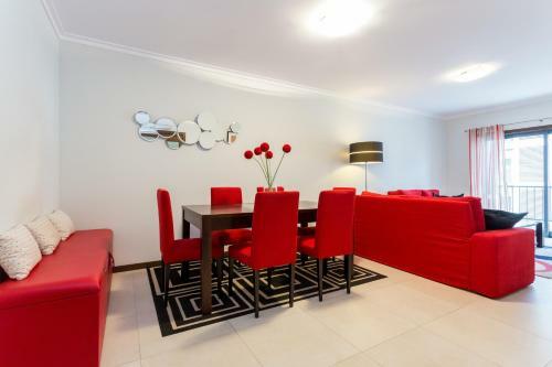 Lagos Marina Apartment With Pool & Gym