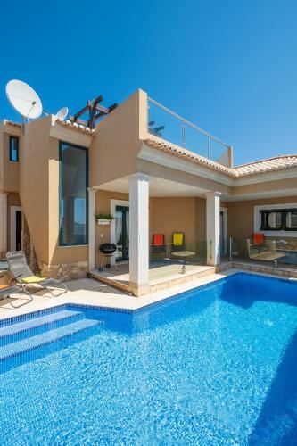 Villa Praia Da Luz 25 By Destination Algarve