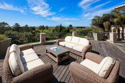 Ponte de Cima Villa Sleeps 12 Pool Air Con Wifi