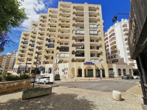 Apartamento T2 Rocha Vista Mar Dubai