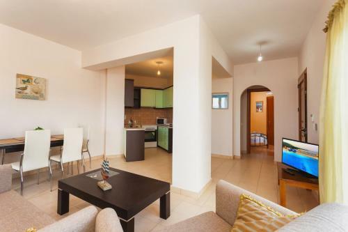 Villa Akros And Suites