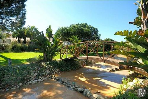 Vale Do Lobo Villa Sleeps 6 Pool Air Con Wifi
