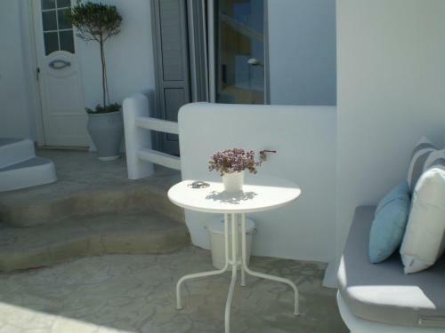 Hostal Eleftheria Veloudiou