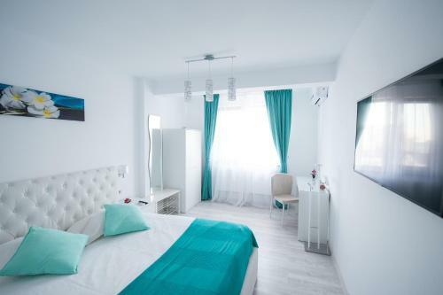 Apartel Almira