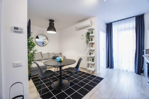 Trendy Apartment Near City Center