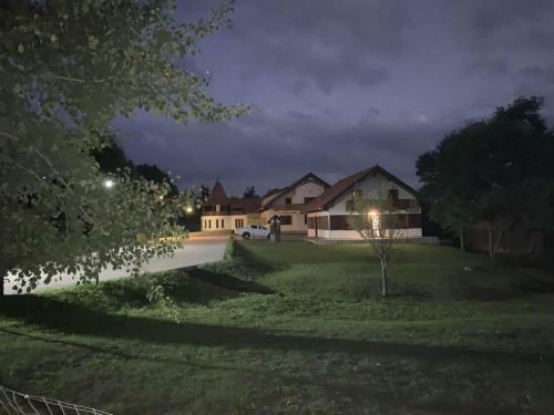 Albergue Erzs�bet Sz�ll�