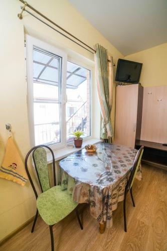 Hostal Svetlana Guest House