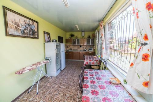 Hostal Svetlana Guest House