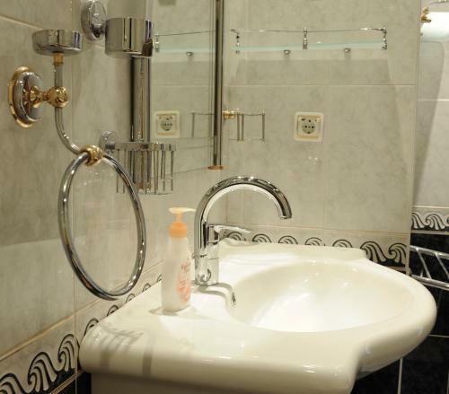 Apartamento Domumetro Na Yuzhnoy