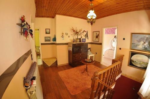 Villa Tango