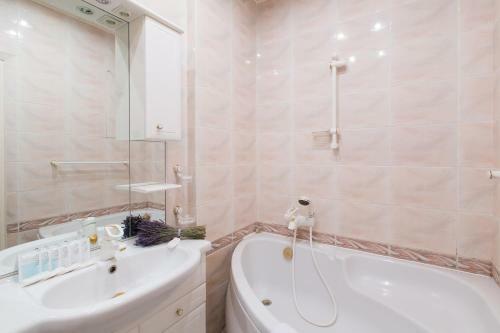 Lux Apartments - Kutuzovskiy Prospekt