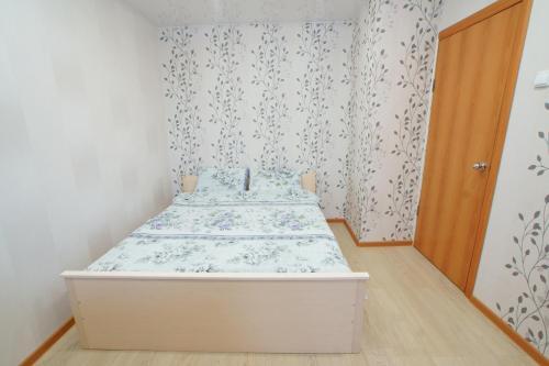Apartment On Lokomotivnaya 1