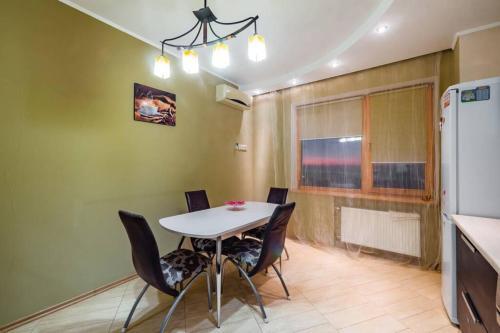 Apartamento ??????, ?????????? 2-? ????.??. ?? 11-? ????? ? ???????? ????? ?? ???? ?????