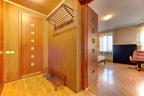 Apartment Longo On Furshtatskaya