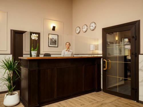 Bridge Hotel
