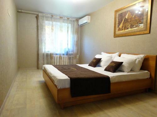 Apartamento Inndays On Staronikitskaya 105