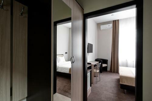 Premier Hotel