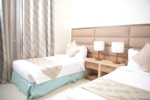 Apartamento La Fontaine Noble Suites