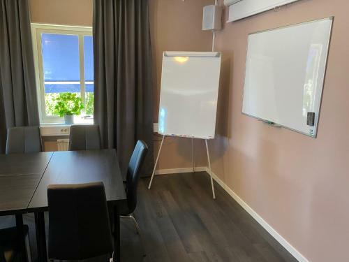de La Gardie Park Vandrarhem Hostel