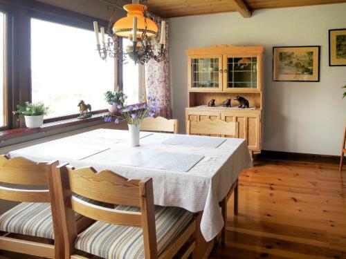Holiday Home Lunnekullens G�rd - Vgt123
