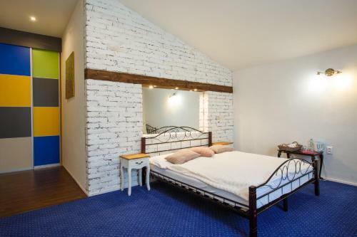 Hostal Penzi�n A Re?taur�cia Artin