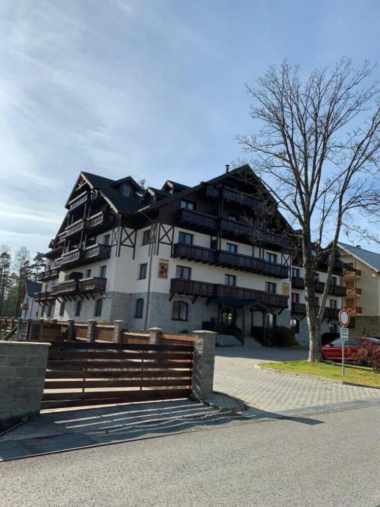 AC Apartm�n Gloria