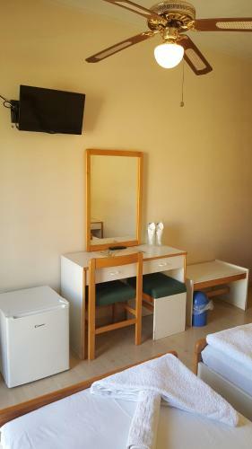 Moustakis Hotel