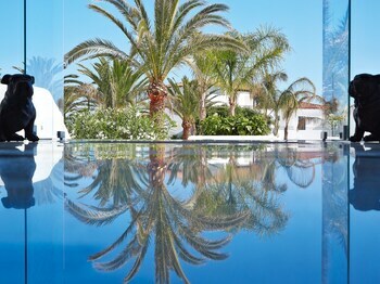 Hotel Caramel Grecotel Boutique Resort