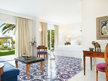 Hotel Caramel Grecotel Boutique Resort