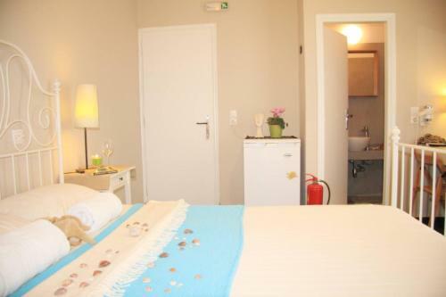 Hostal Aegean View Seaside Rooms & Studios