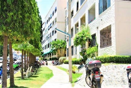 Spanish Place Central Pattaya Great Location For Nightlife