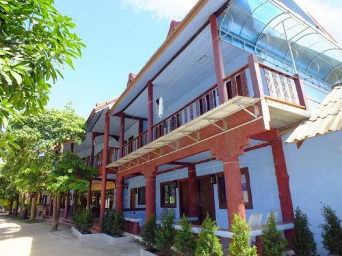 Hotel Blue Andaman Lanta Resort