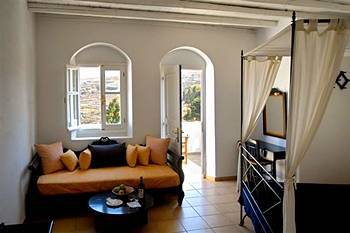 Hotel Lefkes Village