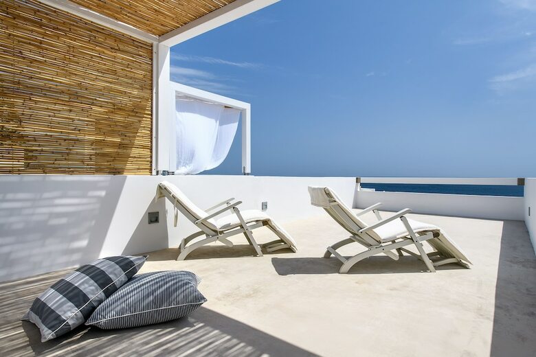 Ammos Hotel
