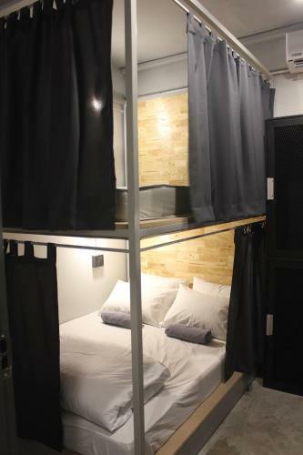 Ekanek Hostel