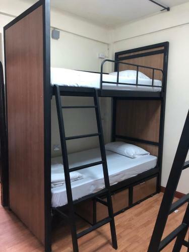 Posada Business Inn