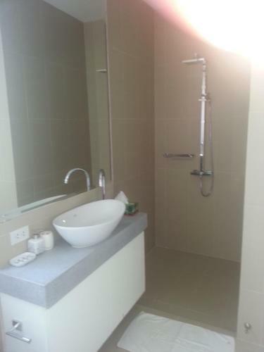 3 Bedroom Contemporary Pool Villa Mandina