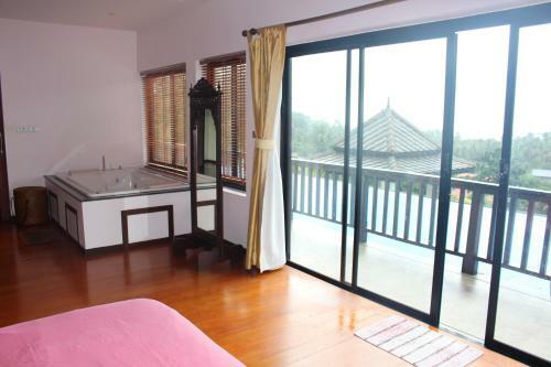 Luxurious House With Sea View - 2 Swimming Pools