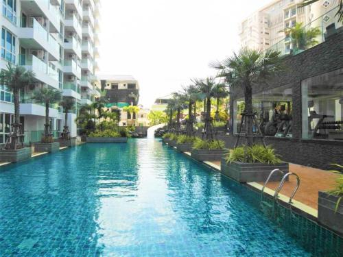 Apartamento The Cliff Pratumnak - 10th Floor Sea View Studio