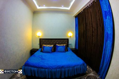 Hotel Buston