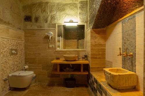 Vintage Cave House Hotel