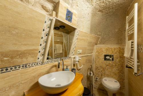 Vintage Cave House Hotel