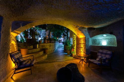 Vintage Cave House Hotel