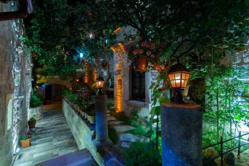 Vintage Cave House Hotel